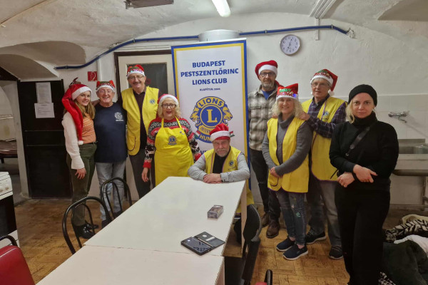 Visszatérő segítség: a Budapest Pestszentlőrinci LC tagjai ismét a Hontalan Asszonyok Átmeneti Szállásán jártak